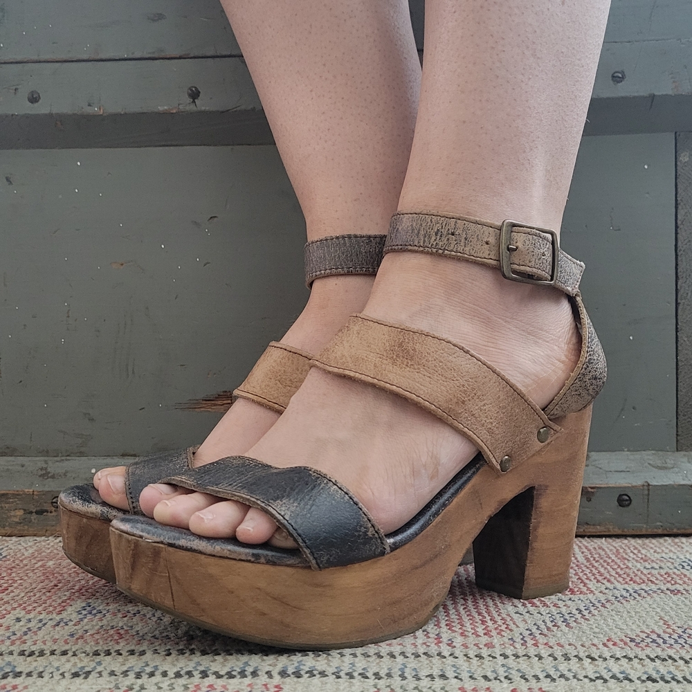 Bed stu wood leather platform sandal patina shoes weathered heels boho 8